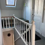 Lumineux A 100m Apartment