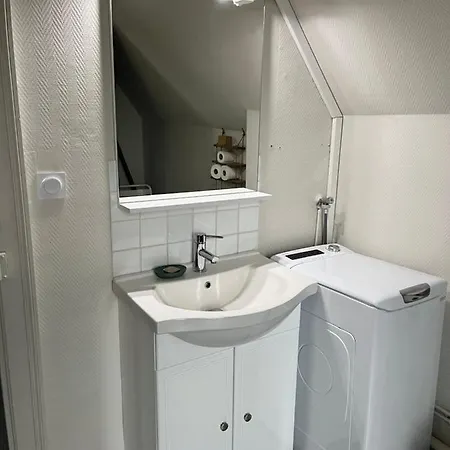 Apartment Lumineux A 100m